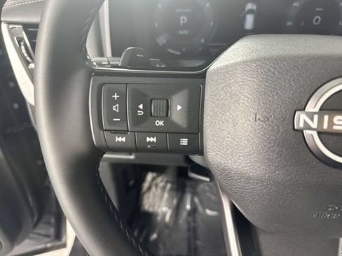 Used 2026 Nissan Rogue SL AWD/4WD image 12