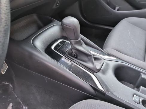 Used 2024 Toyota Corolla LE image 18