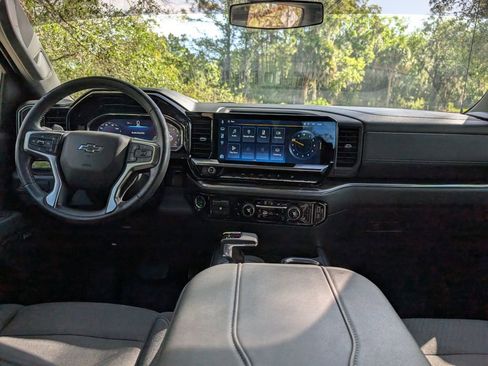 Used 2024 Chevrolet Silverado 1500 RST w/ Convenience Package II image 15