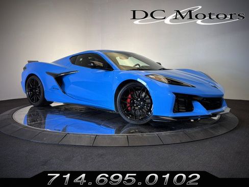 Used 2024 Chevrolet Corvette Z06 w/ Stealth Interior Trim Package RWD image 1