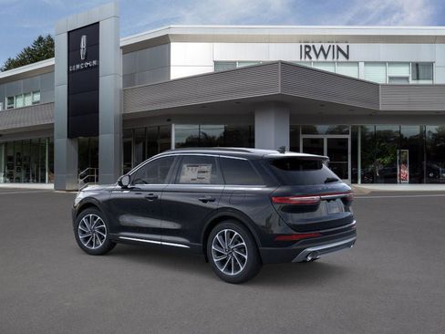 New 2026 Lincoln Corsair Premiere image 4