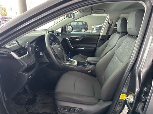 Used 2023 Toyota RAV4 XLE image 25