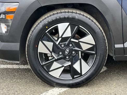 Used 2024 Hyundai Kona SEL FWD image 33