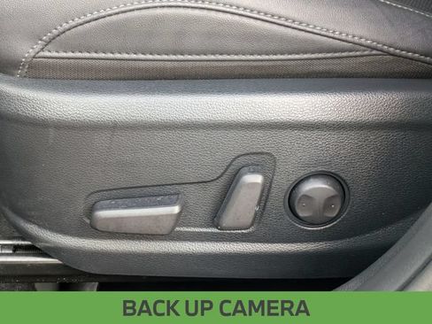 Used 2024 Kia Seltos EX FWD image 14