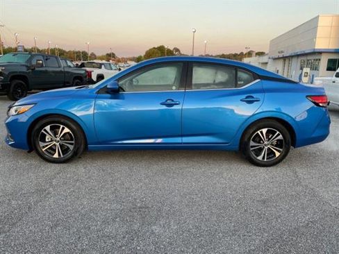 Used 2023 Nissan Sentra SV image 4