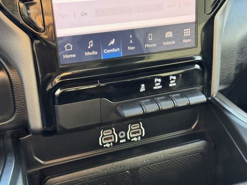 Used 2025 RAM 1500 Big Horn image 21