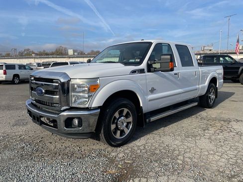 Used 2011 Ford F250 Lariat w/ Lariat Interior Pkg image 1