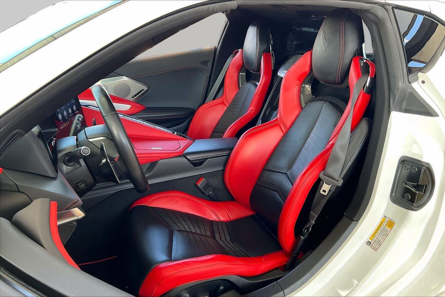 Used 2023 Chevrolet Corvette Stingray Preferred Cpe w/ Z51 Performance Package RWD image 9