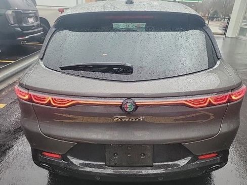 Used 2024 Alfa Romeo Tonale Veloce w/ Active Assist Package image 8