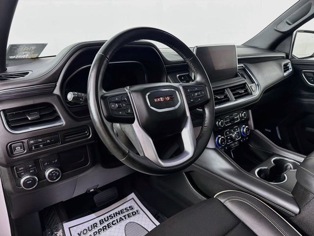 Used 2024 GMC Yukon SLT w/ SLT Luxury Package AWD/4WD image 9