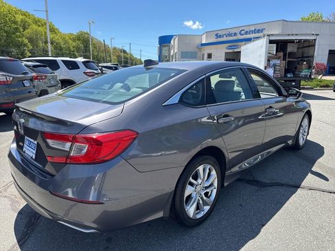 Used 2019 Honda Accord LX image 6