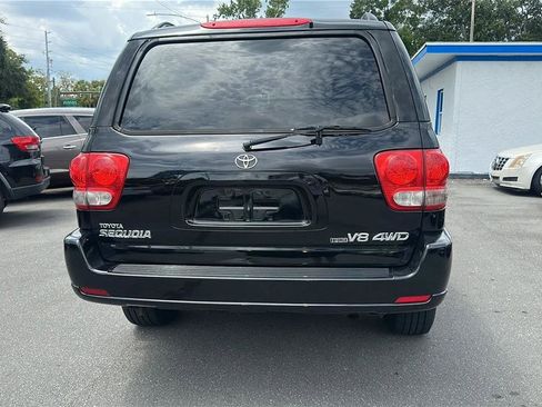 Used 2006 Toyota Sequoia SR5 AWD/4WD image 11