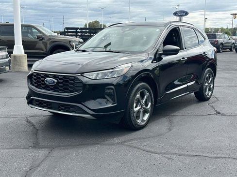 Used 2024 Ford Escape ST-Line w/ Tech Pack #1 AWD/4WD image 6