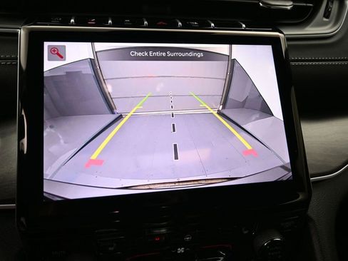 New 2025 Jeep Grand Cherokee Limited image 16