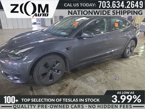 Used 2023 Tesla Model 3 Standard Range RWD image 1