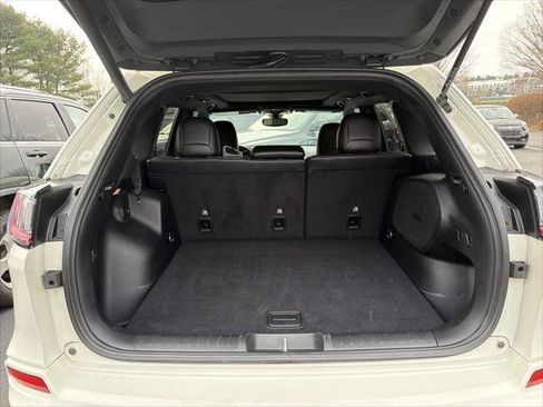 Certified 2019 Jeep Cherokee High Altitude image 9