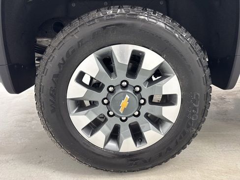 New 2026 Chevrolet Silverado 2500 LT w/ All Star Edition image 36
