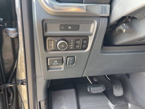 New 2025 Ford F150 Lariat w/ Equipment Group 501A Mid image 13