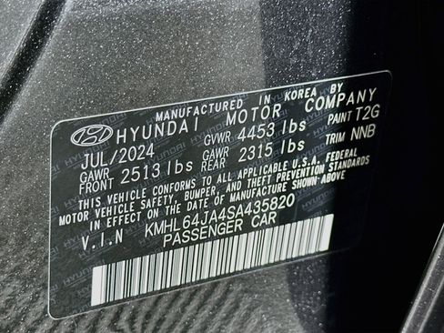 Used 2025 Hyundai Sonata SEL FWD image 12