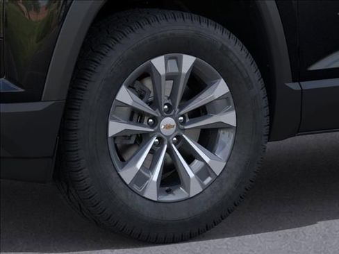 New 2026 Chevrolet Equinox LT FWD image 9