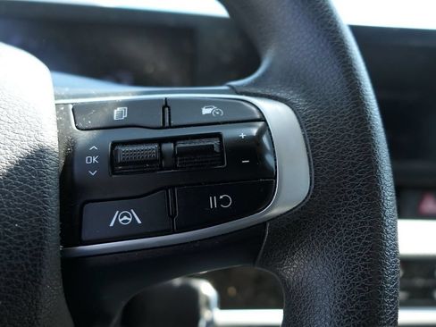 Used 2023 Kia Sportage LX FWD image 14