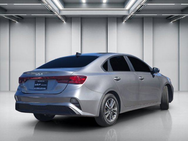Certified 2024 Kia Forte LXS w/ LXS Technology Package FWD image 4