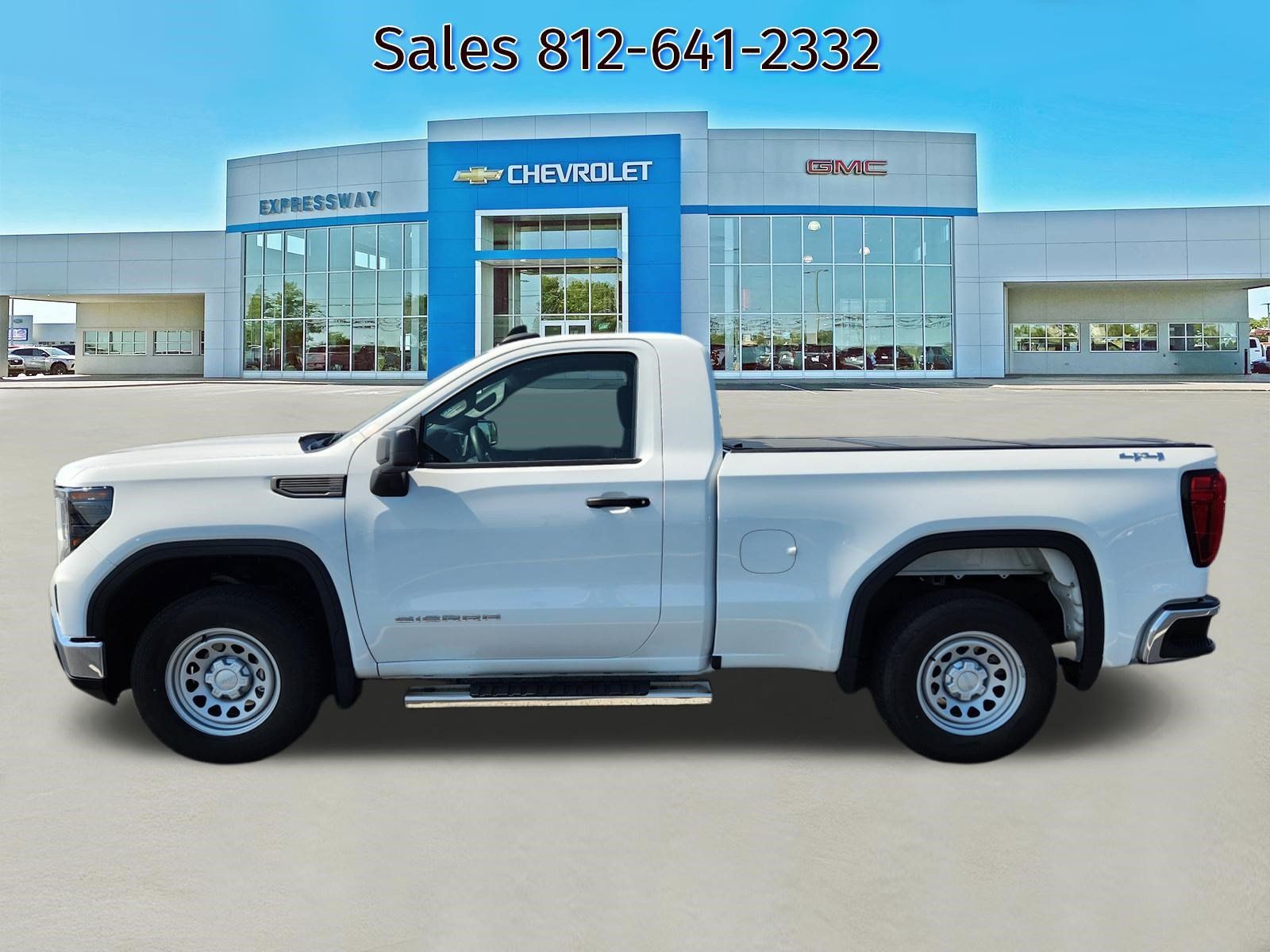 Used 2024 GMC Sierra 1500 Pro w/ Pro Value Package AWD/4WD image 4