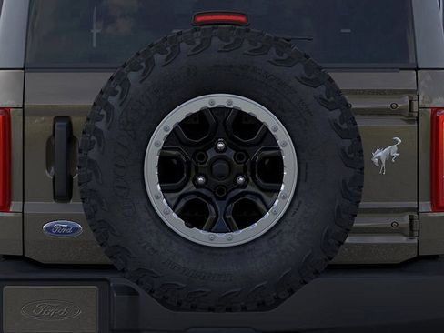 New 2025 Ford Bronco 2-Door w/ Sasquatch Package image 24