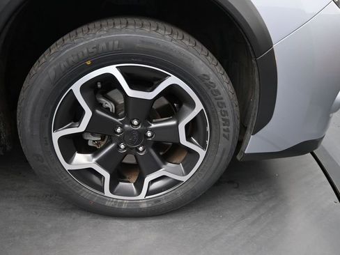 Used 2015 Subaru Crosstrek 2.0i Limited w/ Popular Package #1 AWD/4WD image 25