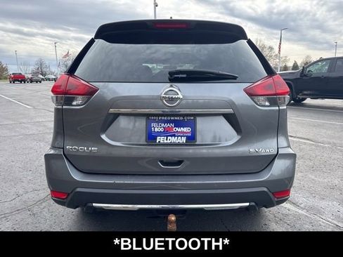 Used 2018 Nissan Rogue SV AWD/4WD image 7