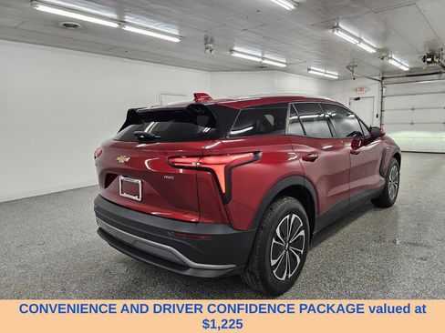 Used 2024 Chevrolet Blazer EV LT AWD/4WD image 4