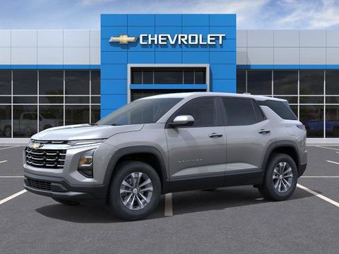 New 2026 Chevrolet Equinox LT w/ Convenience Package II AWD/4WD image 2