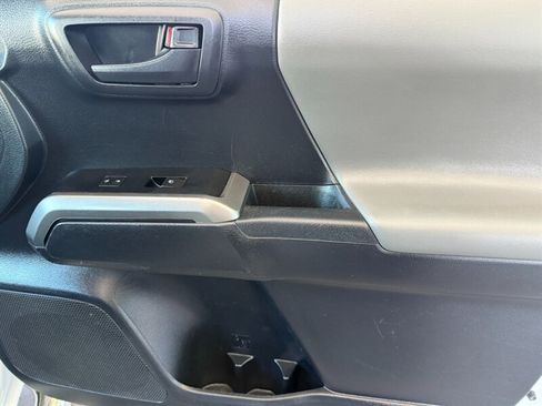 Used 2021 Toyota Tacoma SR5 image 30