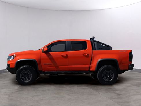 Used 2021 Chevrolet Colorado ZR2 w/ ZR2 Dusk Special Edition AWD/4WD image 4