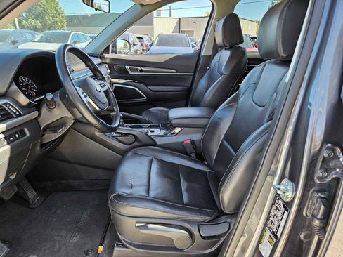 Used 2021 Kia Telluride LX image 18