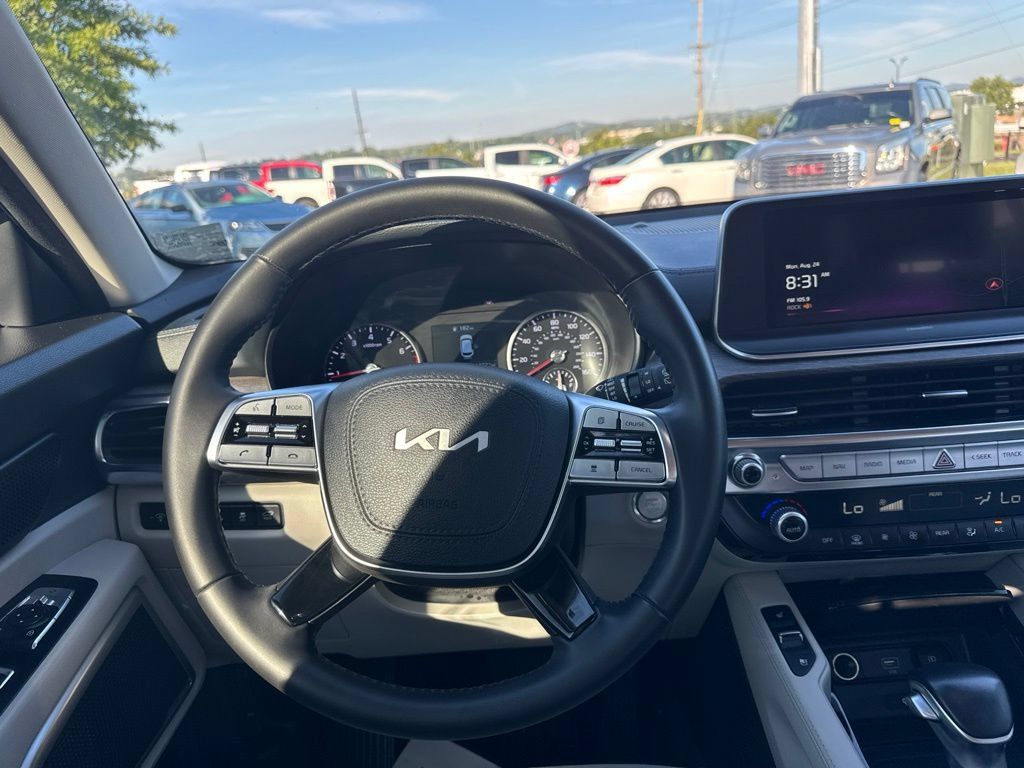 Used 2022 Kia Telluride EX w/ EX Premium Package FWD image 21