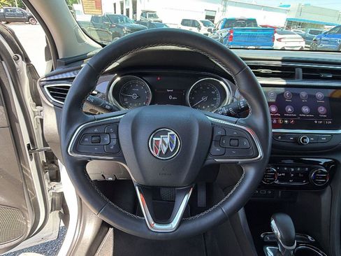 Used 2022 Buick Encore GX Essence FWD image 21