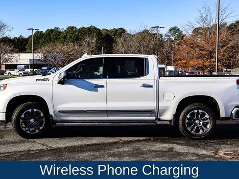 Used 2024 Chevrolet Silverado 1500 High Country w/ Technology Package image 4