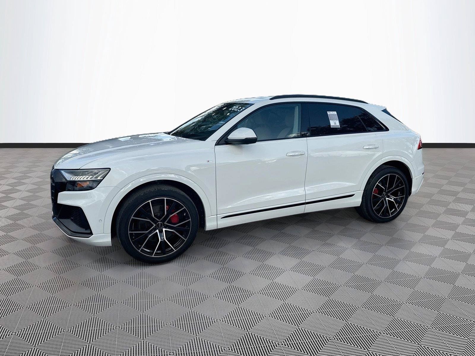Used 2023 Audi Q8 Prestige AWD/4WD image 3