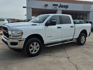 Used 2024 RAM 2500 Big Horn video 1