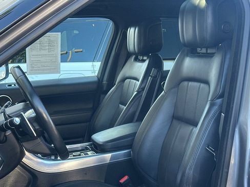 Used 2021 Land Rover Range Rover Sport HSE image 6