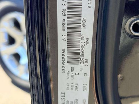 Used 2016 RAM 1500 Laramie AWD/4WD image 18