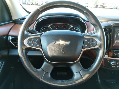 Used 2019 Chevrolet Traverse High Country w/ LPO, Floor Liner Package AWD/4WD image 24