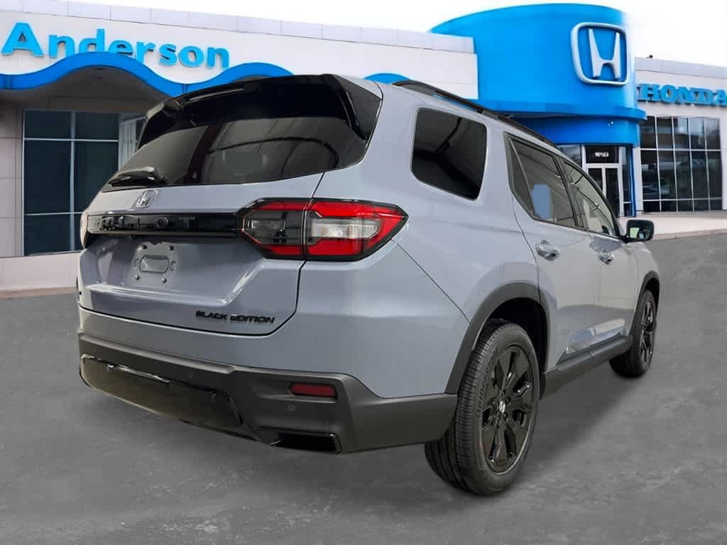 New 2026 Honda Pilot Black Edition image 5