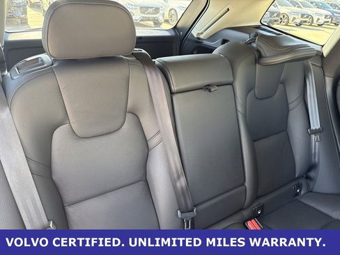 Certified 2024 Volvo XC60 B5 Plus w/ Protection Package Premier image 33