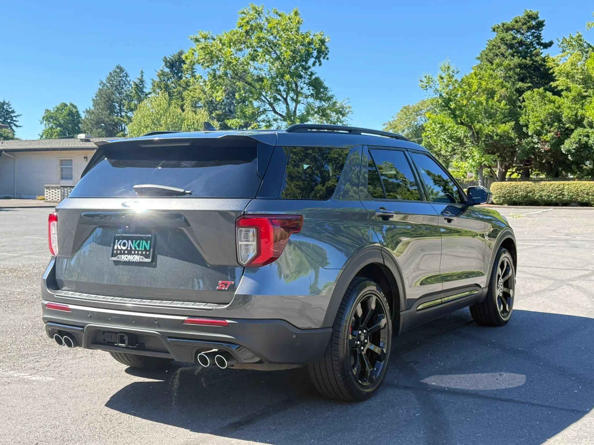 Used 2020 Ford Explorer ST w/ ST Street Pack AWD/4WD image 5