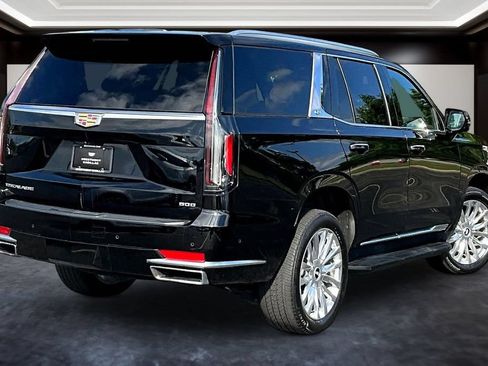 Certified 2023 Cadillac Escalade Premium Luxury w/ LPO, Floor Liner Package AWD/4WD image 6