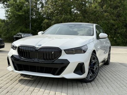 New 2025 BMW i5 eDrive40i w/ M Sport Package