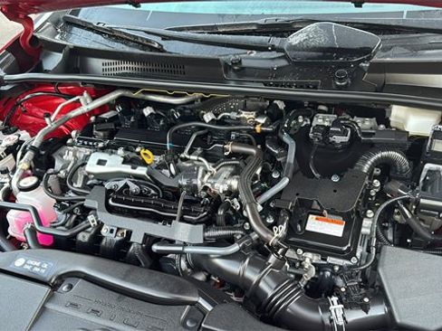 Used 2024 Toyota Prius XLE image 33