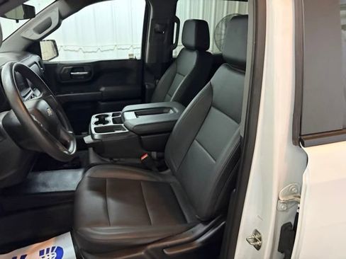 Used 2023 Chevrolet Silverado 1500 W/T w/ WT Value Package AWD/4WD image 19